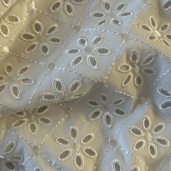 NEW Juillet x Free People Olivia white broderie twist front deep V swimsuit - Picture 5 of 9